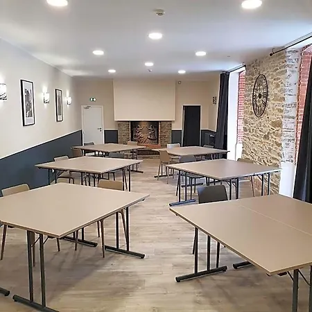 Restaurant Les Voyageurs Hotel Montaigu-Vendee
