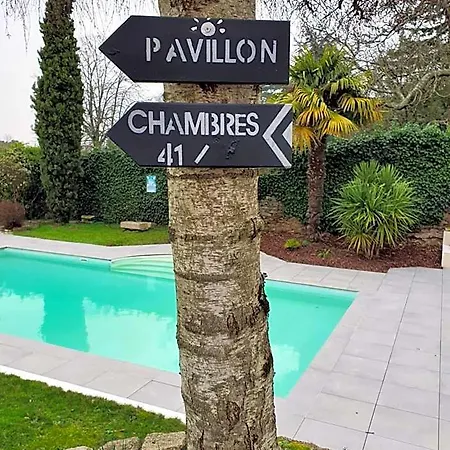 Restaurant Les Voyageurs Hotel Montaigu-Vendee