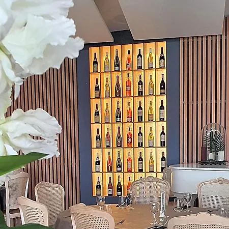 Restaurant Les Voyageurs Hotel 3*