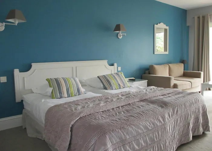 Hotel Restaurant Les Voyageurs 3*